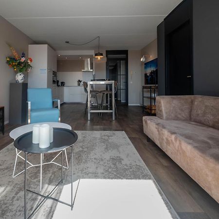 Zuiderzeestate 35, Prachtig Appartement Aan Het Ijsselmeer Makkum Esterno foto
