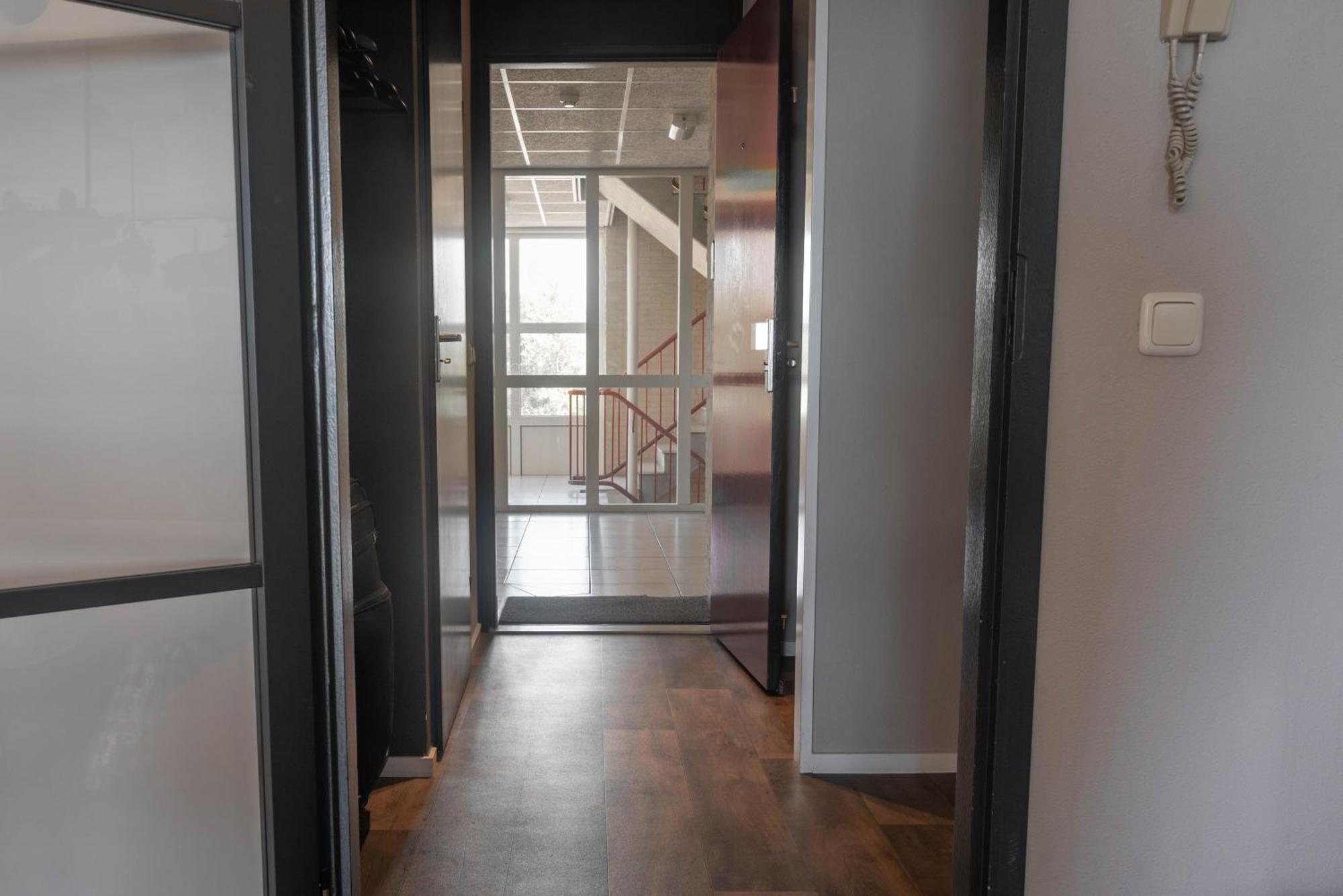 Zuiderzeestate 35, Prachtig Appartement Aan Het Ijsselmeer Makkum Esterno foto