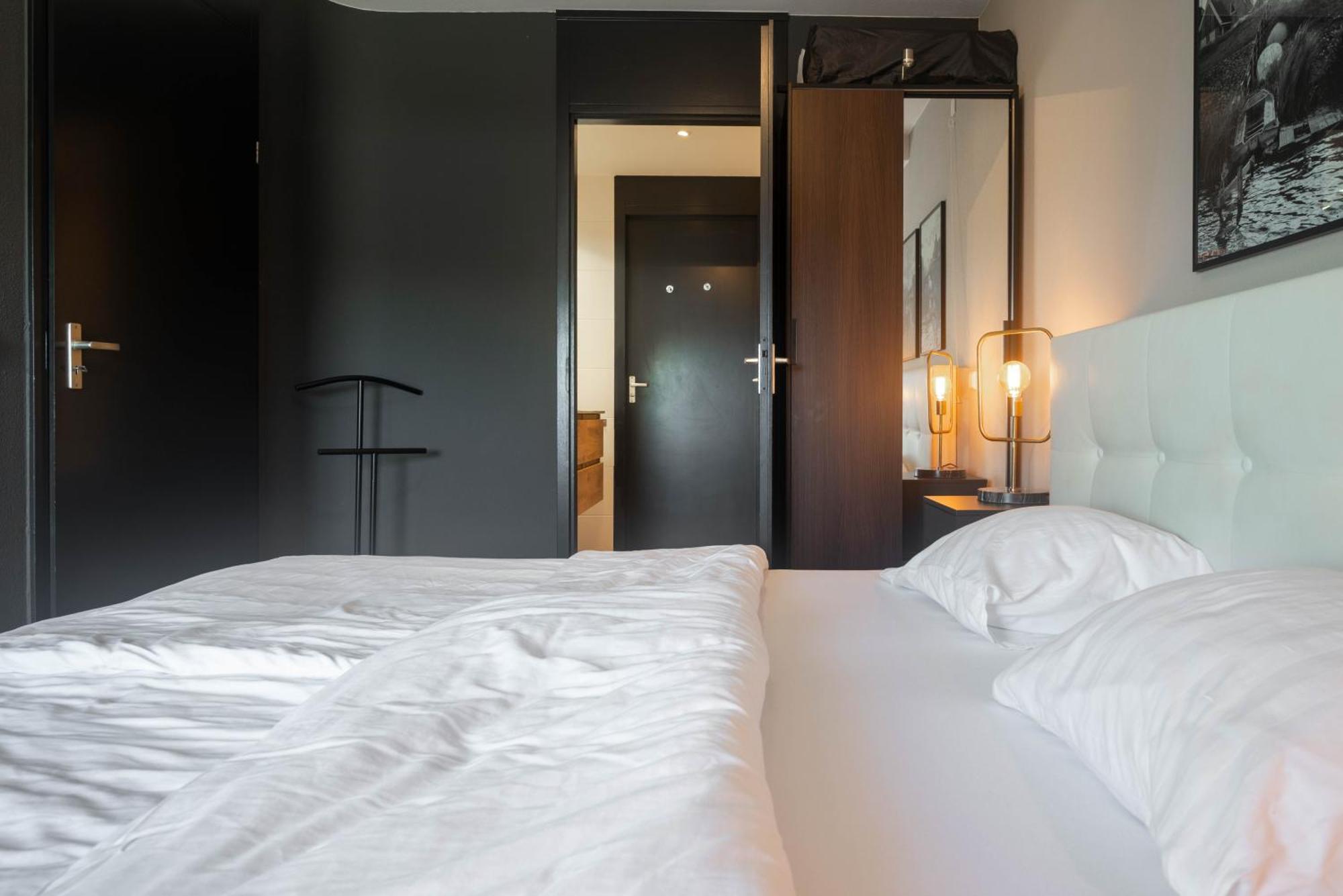 Zuiderzeestate 35, Prachtig Appartement Aan Het Ijsselmeer Makkum Esterno foto